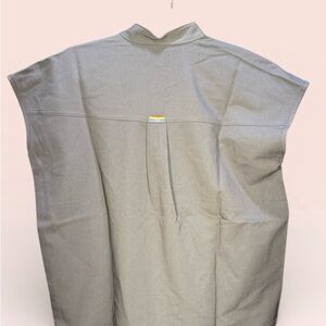 NWT✨Figs Rafaela Gray Top (PRIDE-Limited edition) ✨Figs XXS